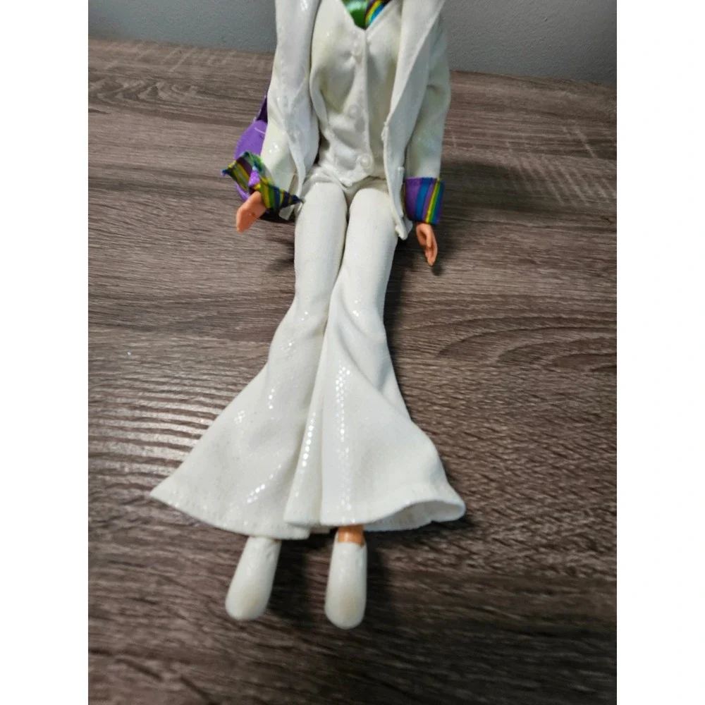 1998 Vintage 70's Disco Barbie Doll Special Edition